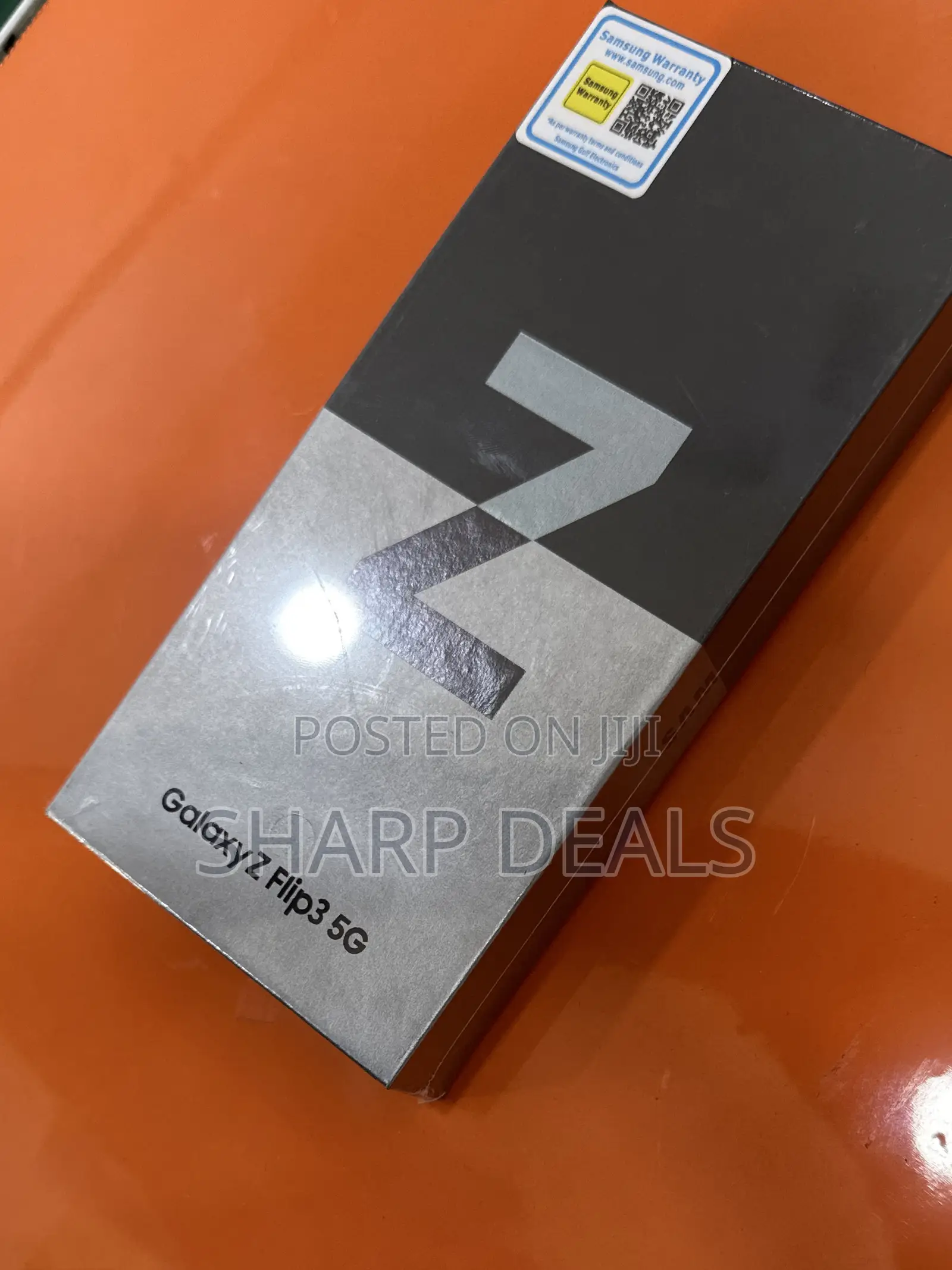 New Samsung Galaxy Z Flip3 5G 256 GB Black