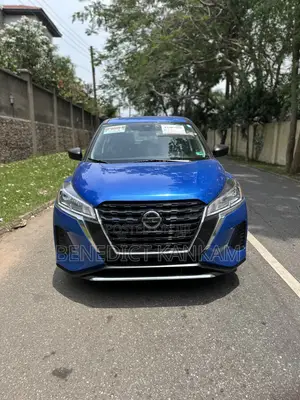 Nissan Kicks 2021 Blue