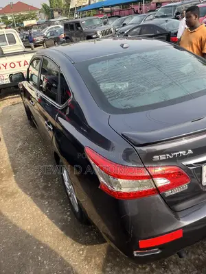 Nissan Sentra SV 4dr Sedan (1.8L 4cyl CVT) 2014 Gray