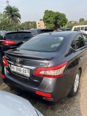 Nissan Sentra SV 4dr Sedan (1.8L 4cyl CVT) 2014 Gray