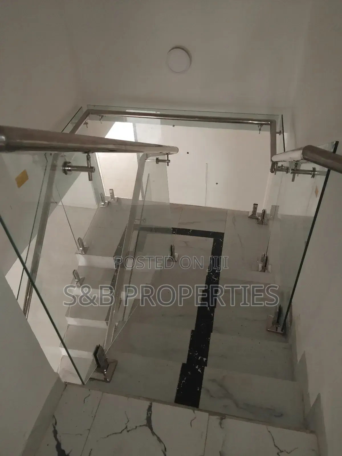 4bdrm House in Labone Junction for rent