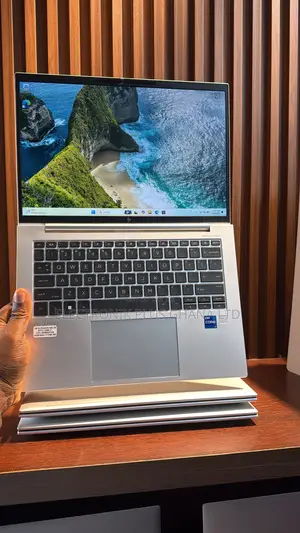 Laptop HP EliteBook 840 G9 16GB Intel Core i7 SSD 512GB