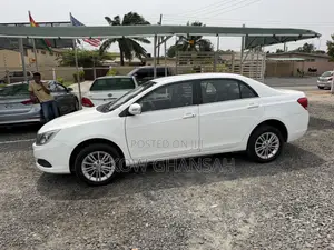 BYD E5 450 2019 White