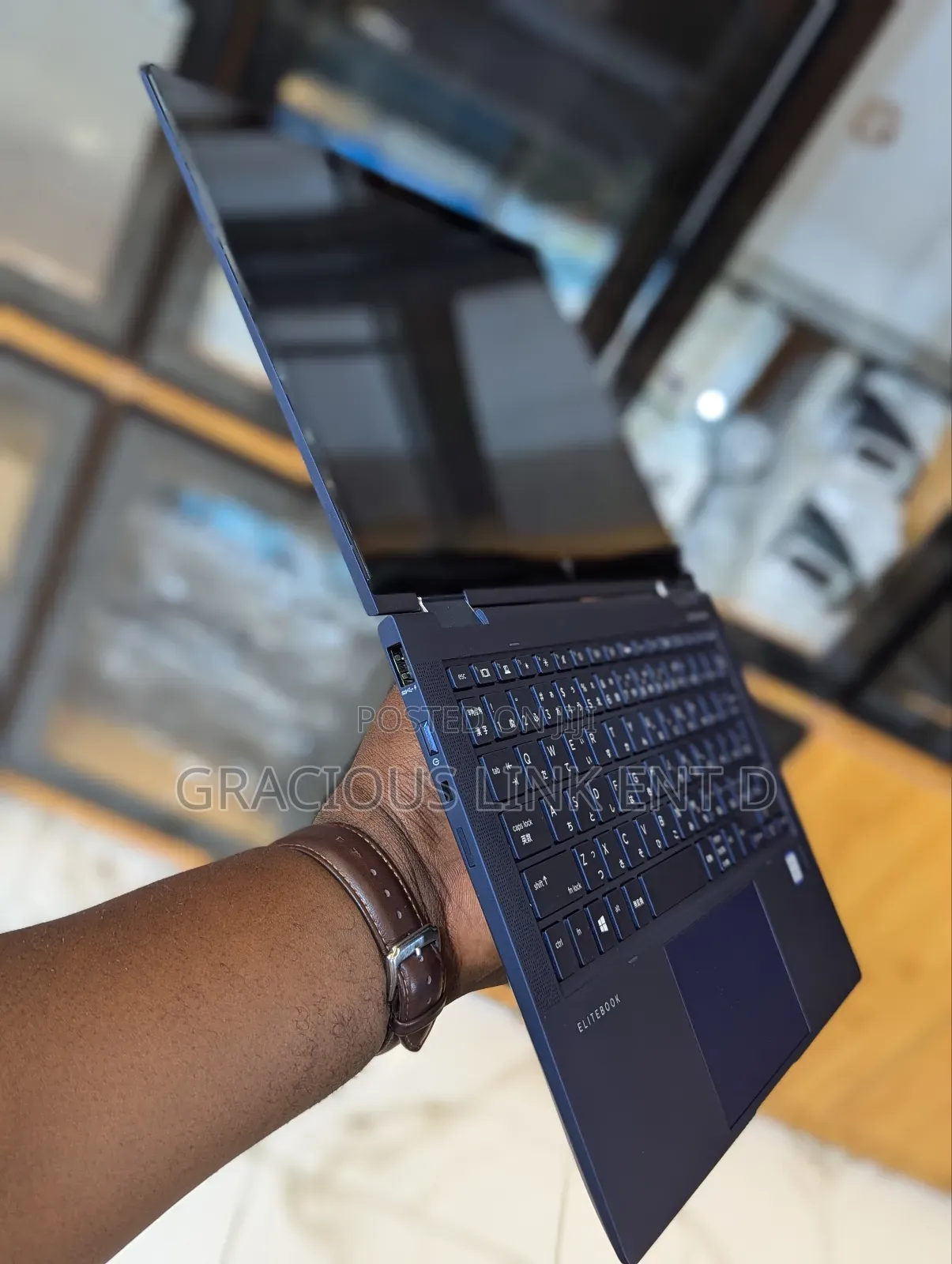 Laptop HP Dragonfly G3 8GB Intel Core i5 SSD 256GB
