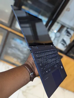 Laptop HP Dragonfly G3 8GB Intel Core i5 SSD 256GB