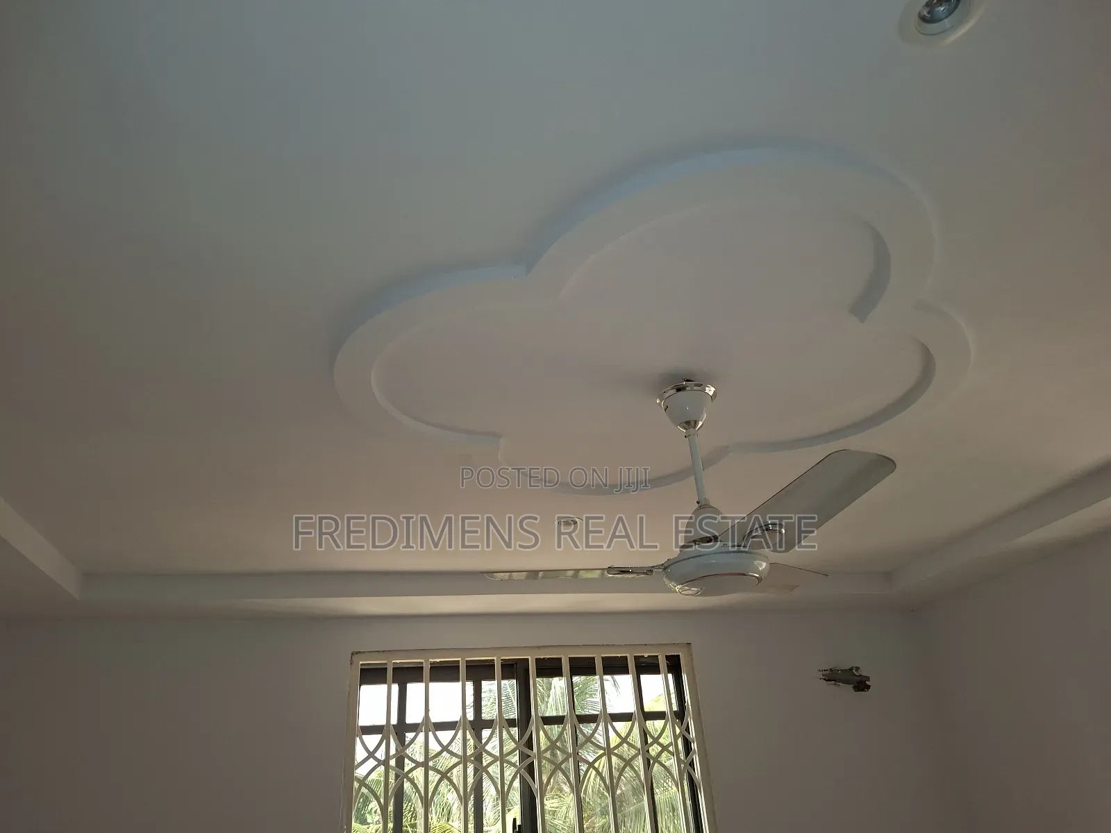 3bdrm Apartment in Fredimens Real, Afigya-Kwabre for rent