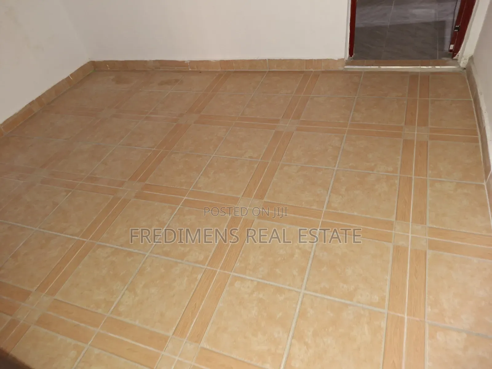3bdrm Apartment in Fredimens Real, Afigya-Kwabre for rent