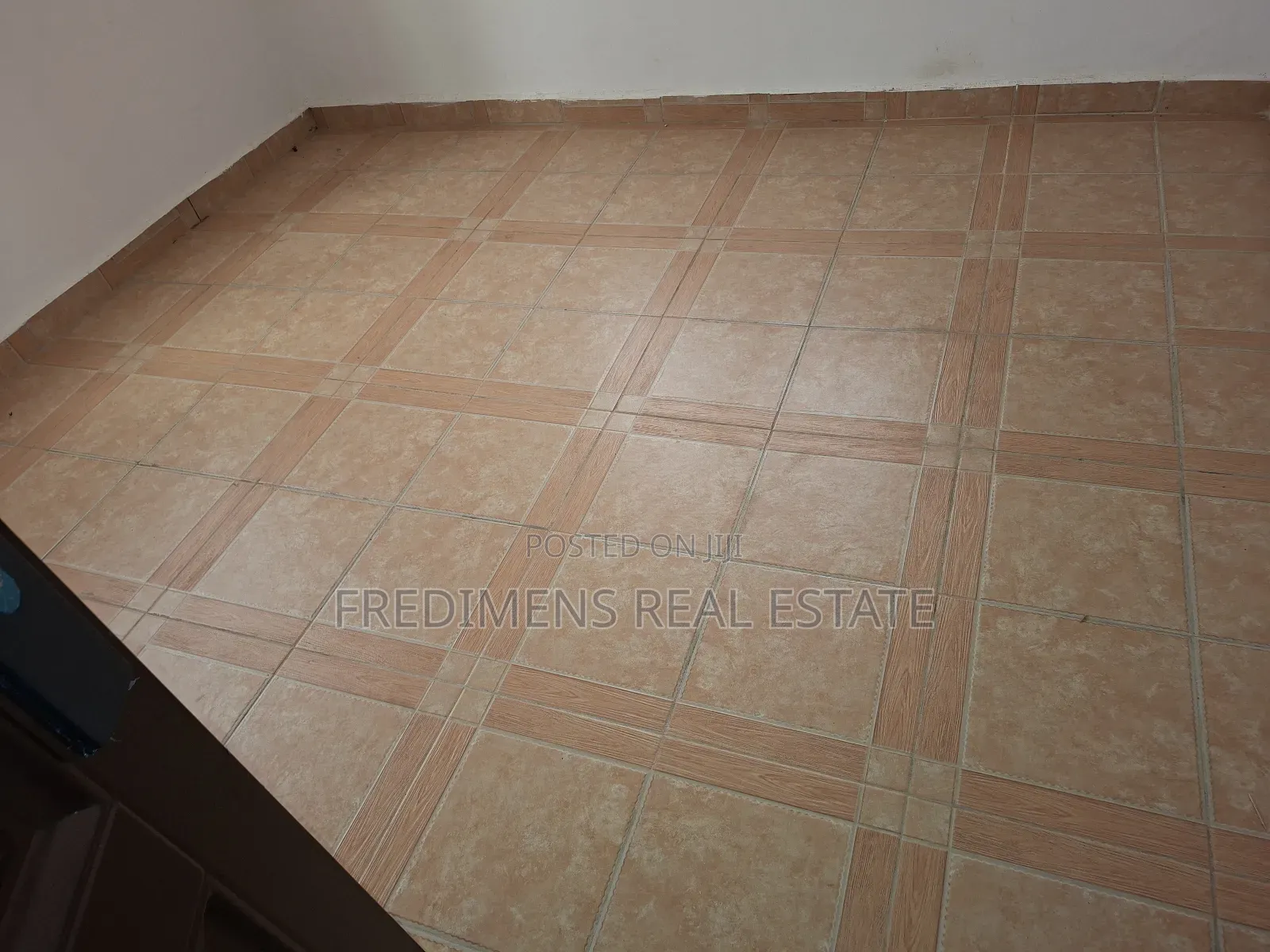 3bdrm Apartment in Fredimens Real, Afigya-Kwabre for rent
