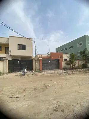 4bdrm Duplex in Ironcity Kuwait, Ga South Municipal for sale