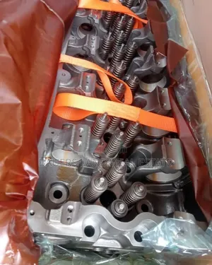 Original Cummins Parts and Engines, Such as Piston, Rings, Etc.