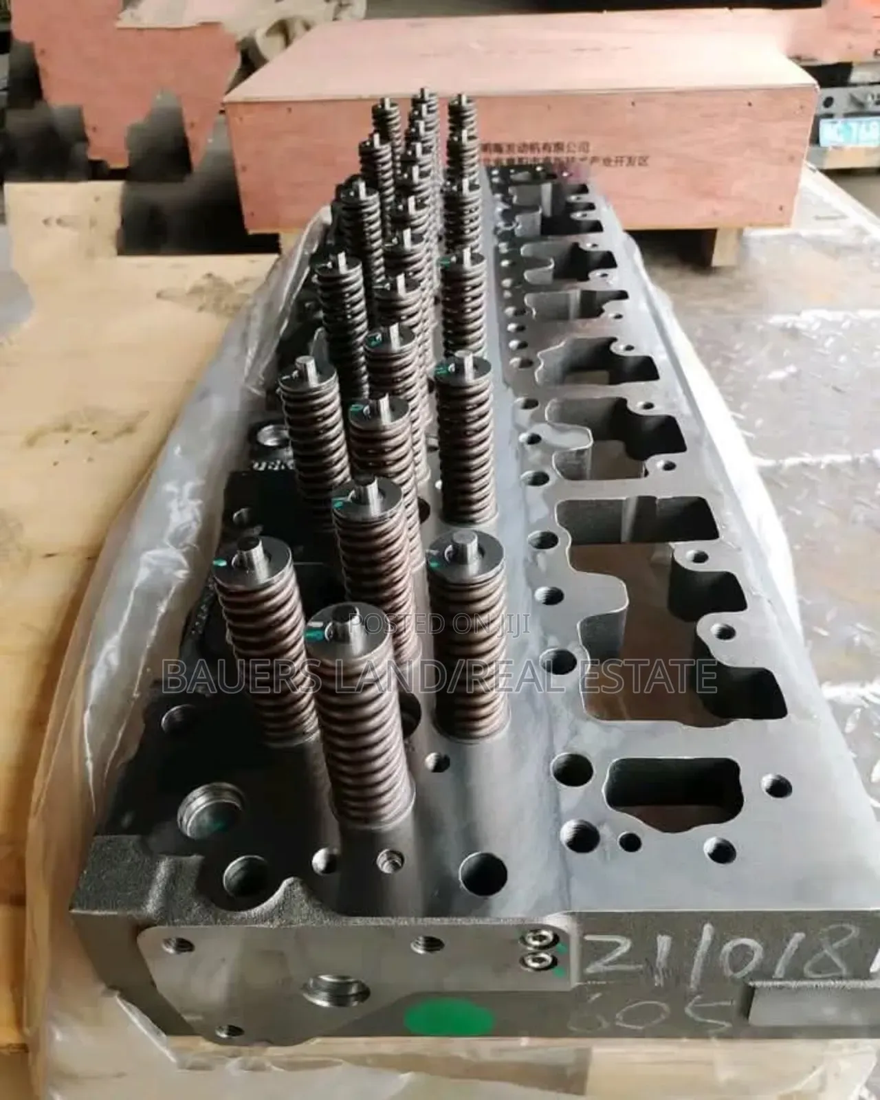 Original Cummins Parts and Engines, Such as Piston, Rings, Etc.