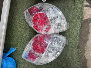 Toyota Matrix 2005 2006 2007 2008 Tail Lights