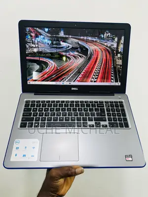 Laptop Dell Inspiron 15 8GB AMD A6 HDD 1T