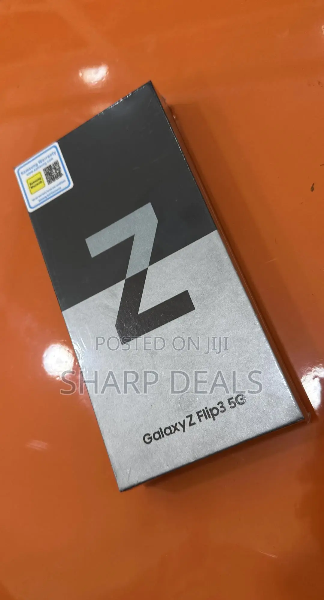 New Samsung Galaxy Z Flip3 5G 256 GB Black
