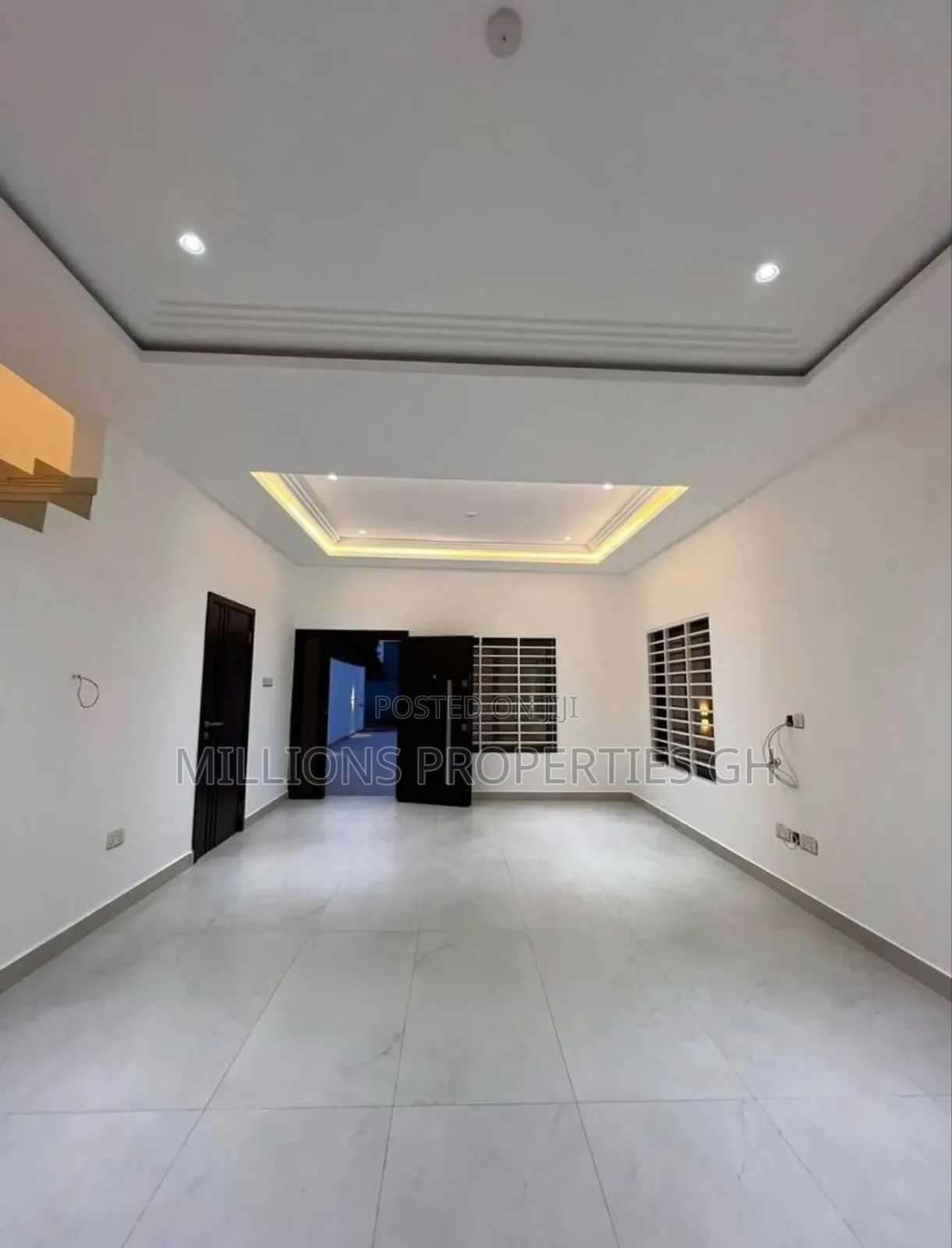 Furnished 2bdrm House in Millions Properties, Adjiriganor for sale