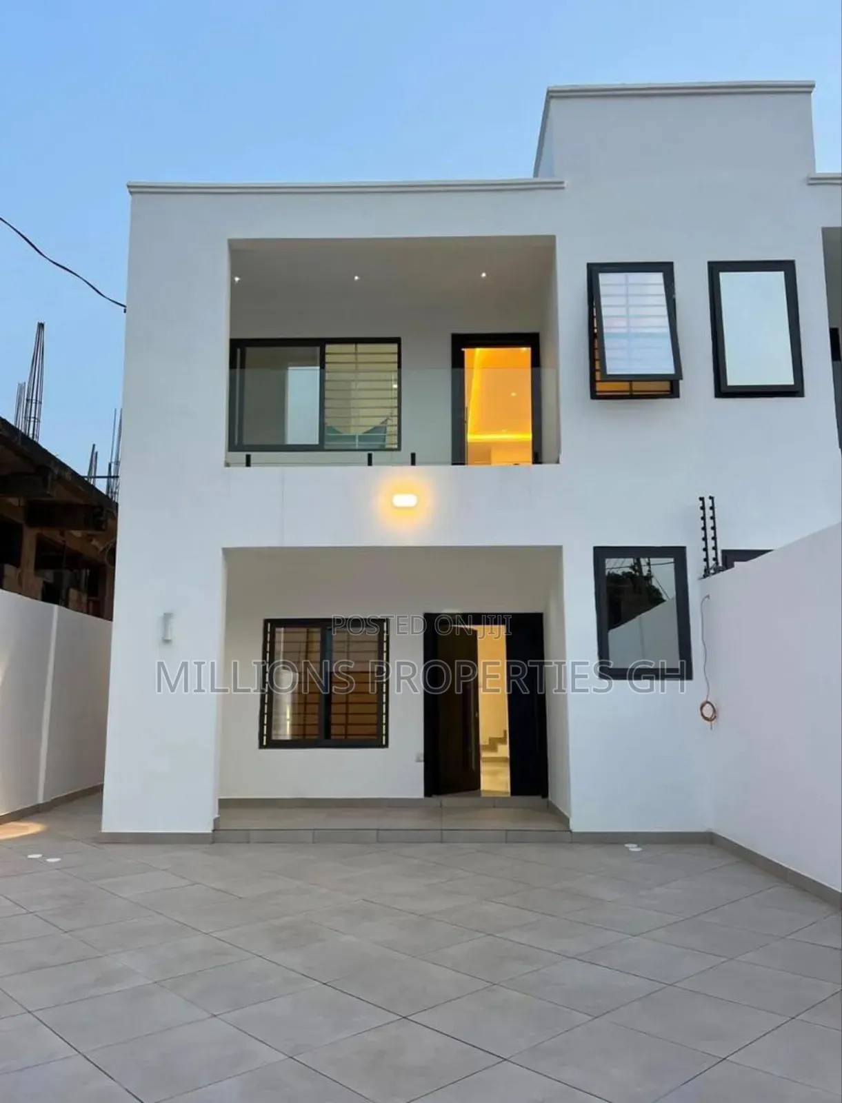 Furnished 2bdrm House in Millions Properties, Adjiriganor for sale