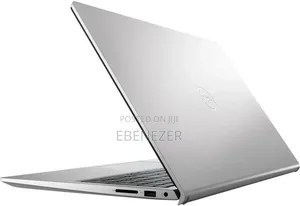 New Laptop Dell Inspiron 15 3521 8GB Intel Core i5 SSD 256GB