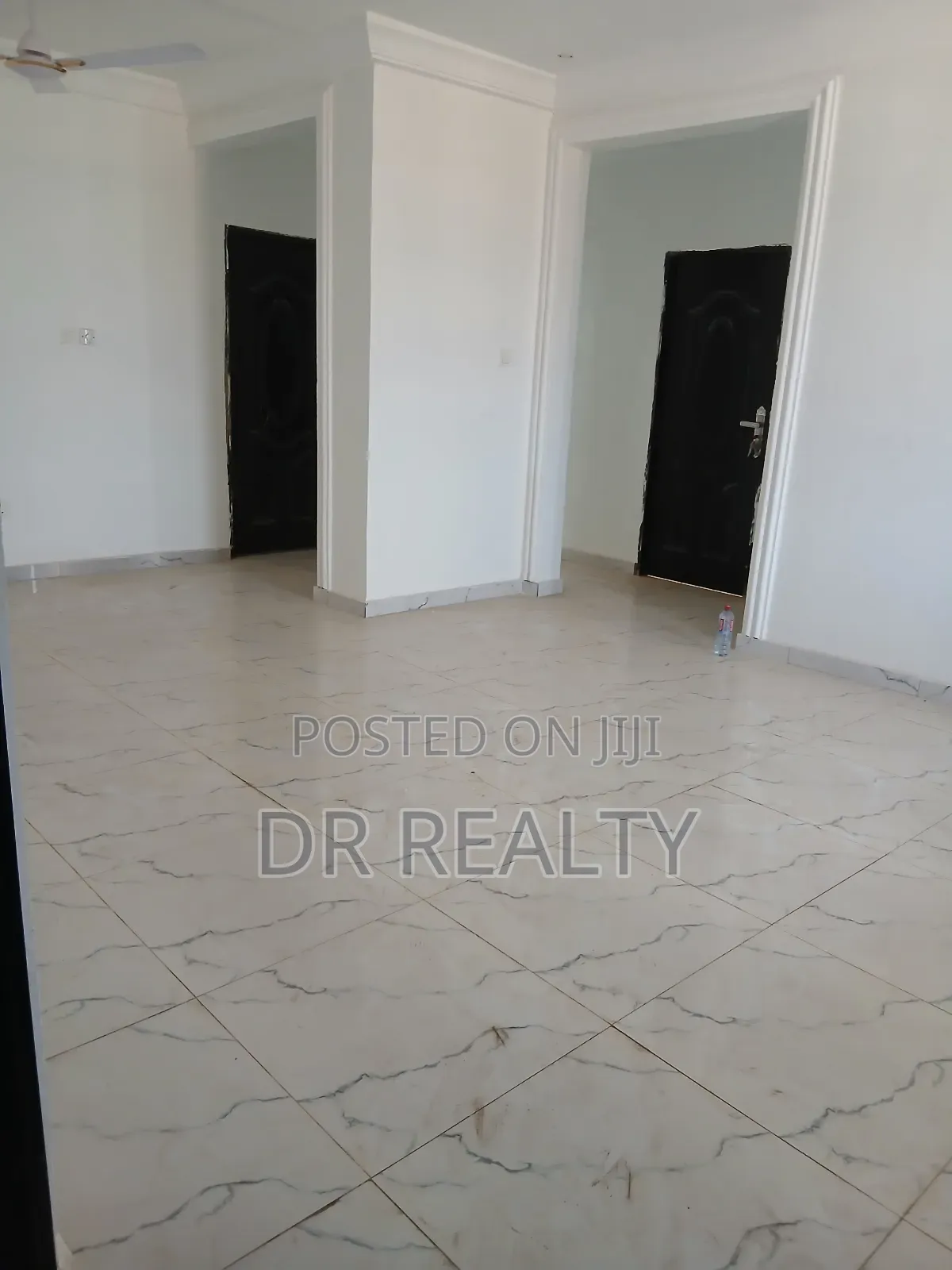 2bdrm Apartment in Savannah, Tema Metropolitan for rent