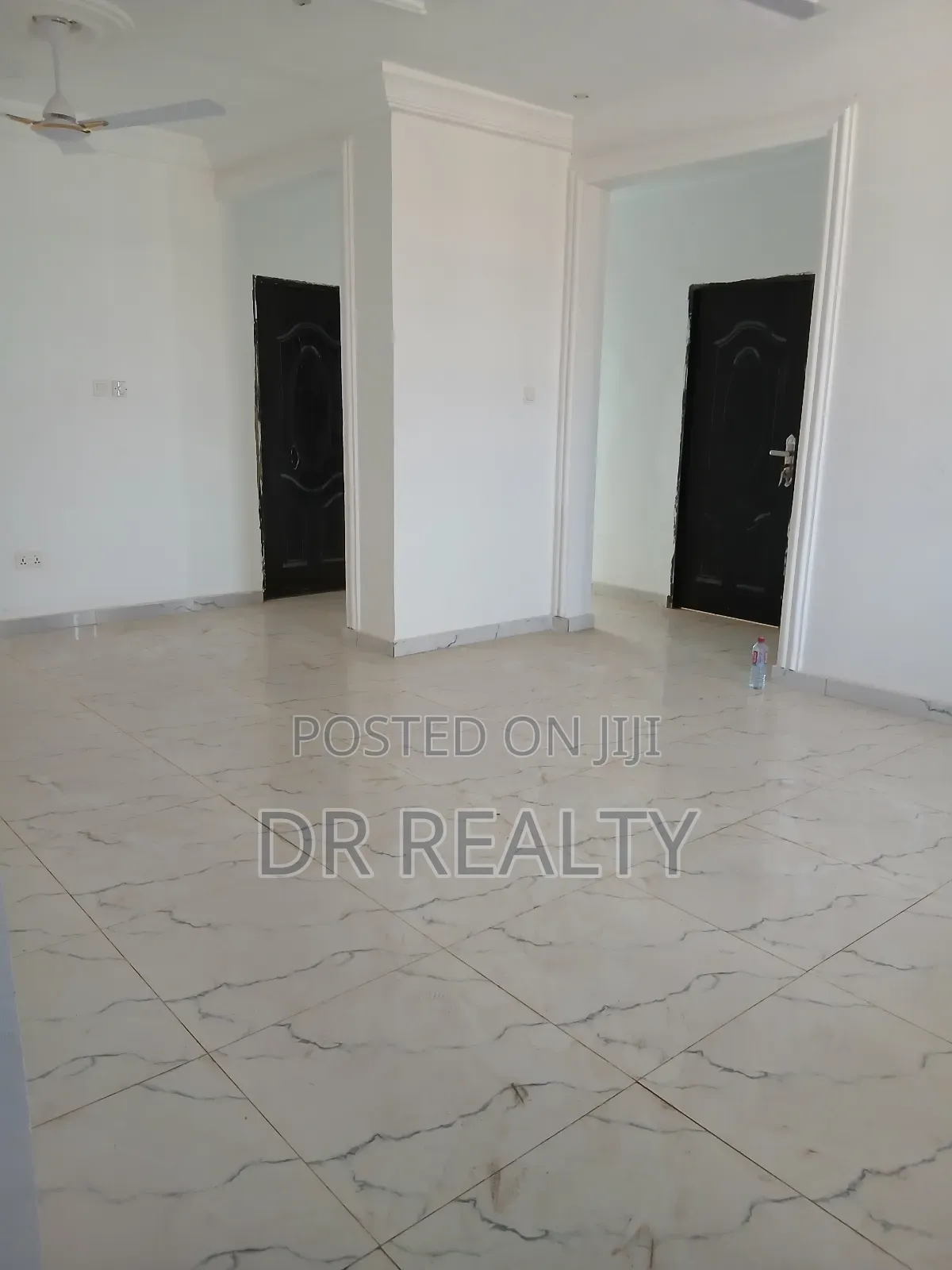 2bdrm Apartment in Savannah, Tema Metropolitan for rent
