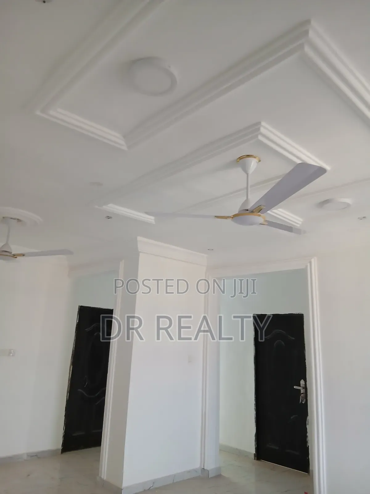 2bdrm Apartment in Savannah, Tema Metropolitan for rent