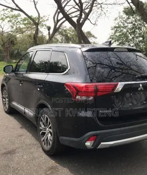 Mitsubishi Outlander 2017 Black