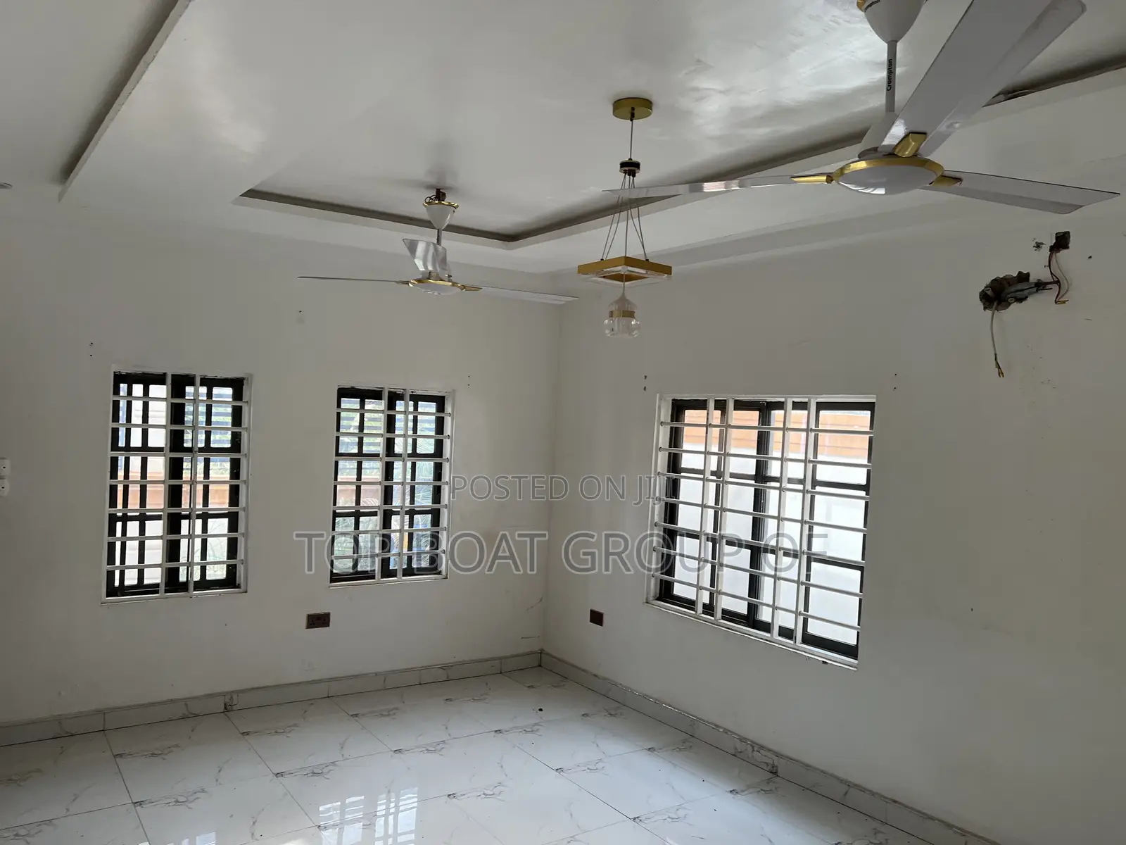 5bdrm House in Top Boat Group Of, Kumasi Metropolitan for sale