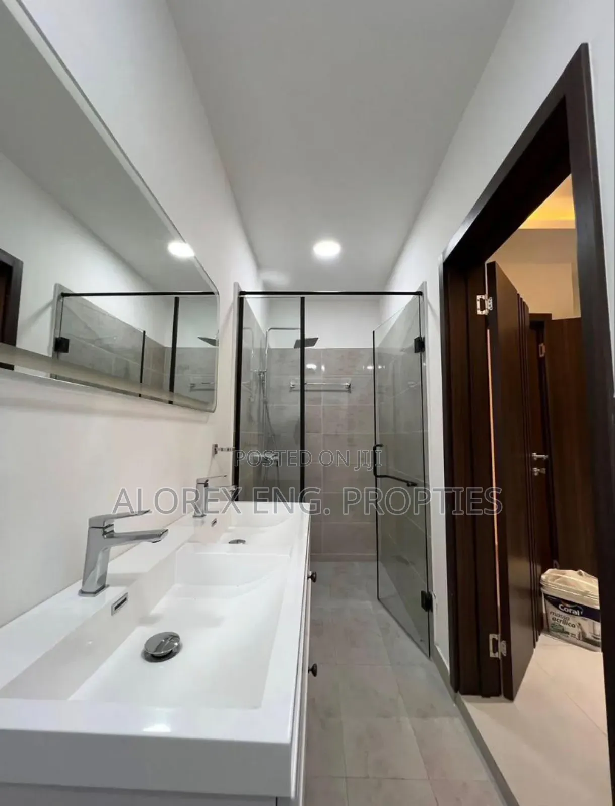 2bdrm House in Adjiringano $200,000, Ability for sale