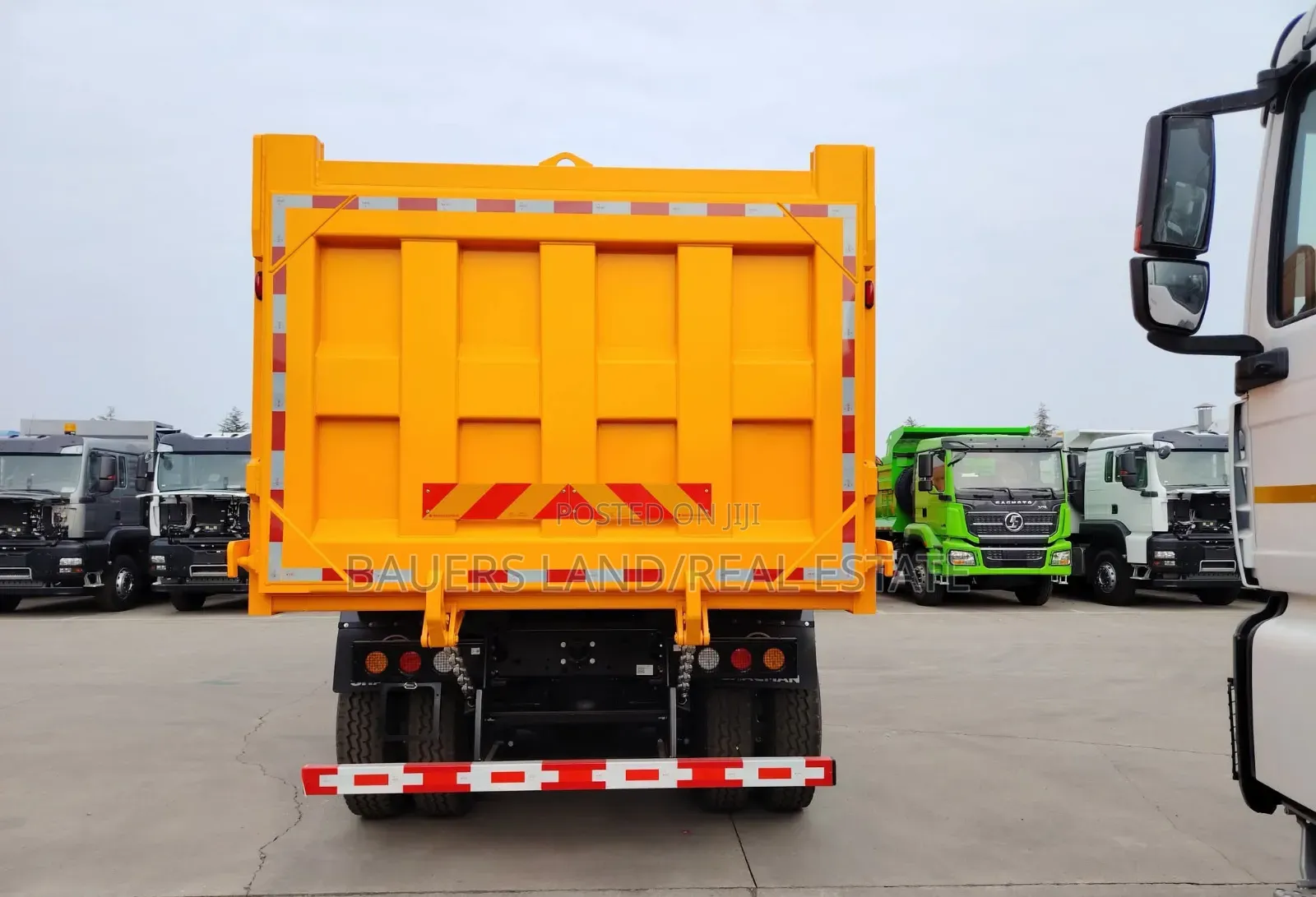Shacman Ff3000 Dump Truck
