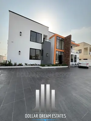 6bdrm House in Adjiriganor for sale