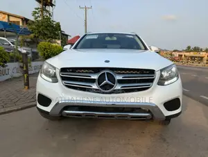 Mercedes-Benz GLC-Class 2019 White