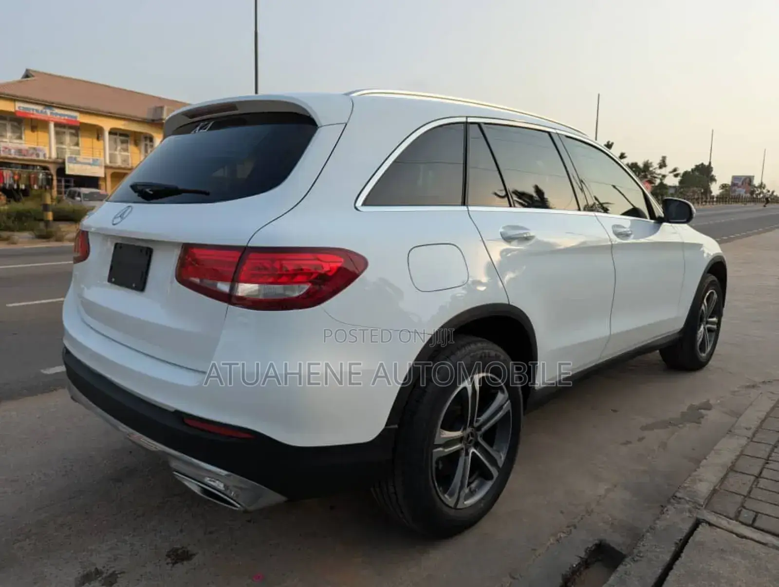 Mercedes-Benz GLC-Class 2019 White