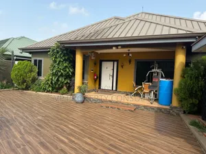 Furnished 4bdrm House in Adjiriganor for sale