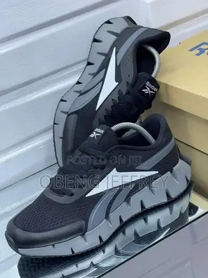 Original Reebok Dynamica 2.0 Black/ Gray