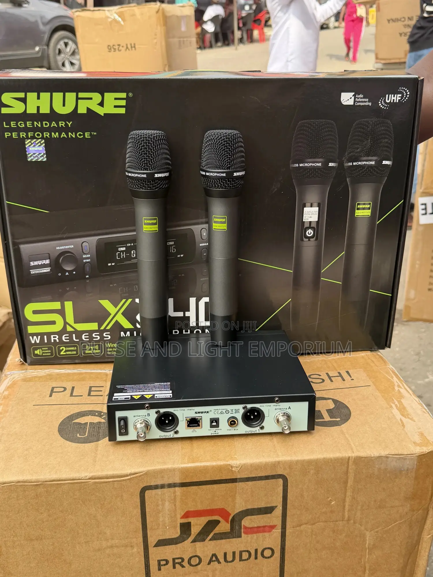 Shure Slx240 Professional Wireless Microphone System.