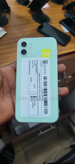Apple iPhone 12 64 GB Green