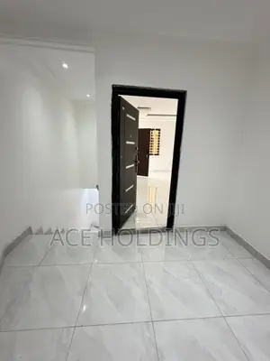 3bdrm Duplex in Nmai Dzorn, East Legon for sale