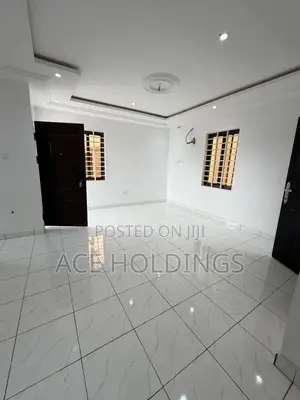 3bdrm Duplex in Nmai Dzorn, East Legon for sale