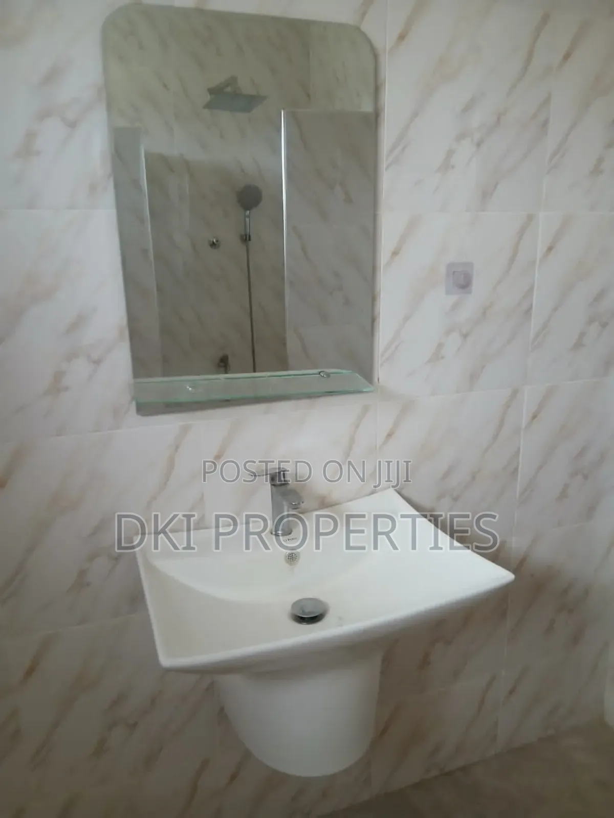 1bdrm Apartment in Dki Properties, Oyibi for rent