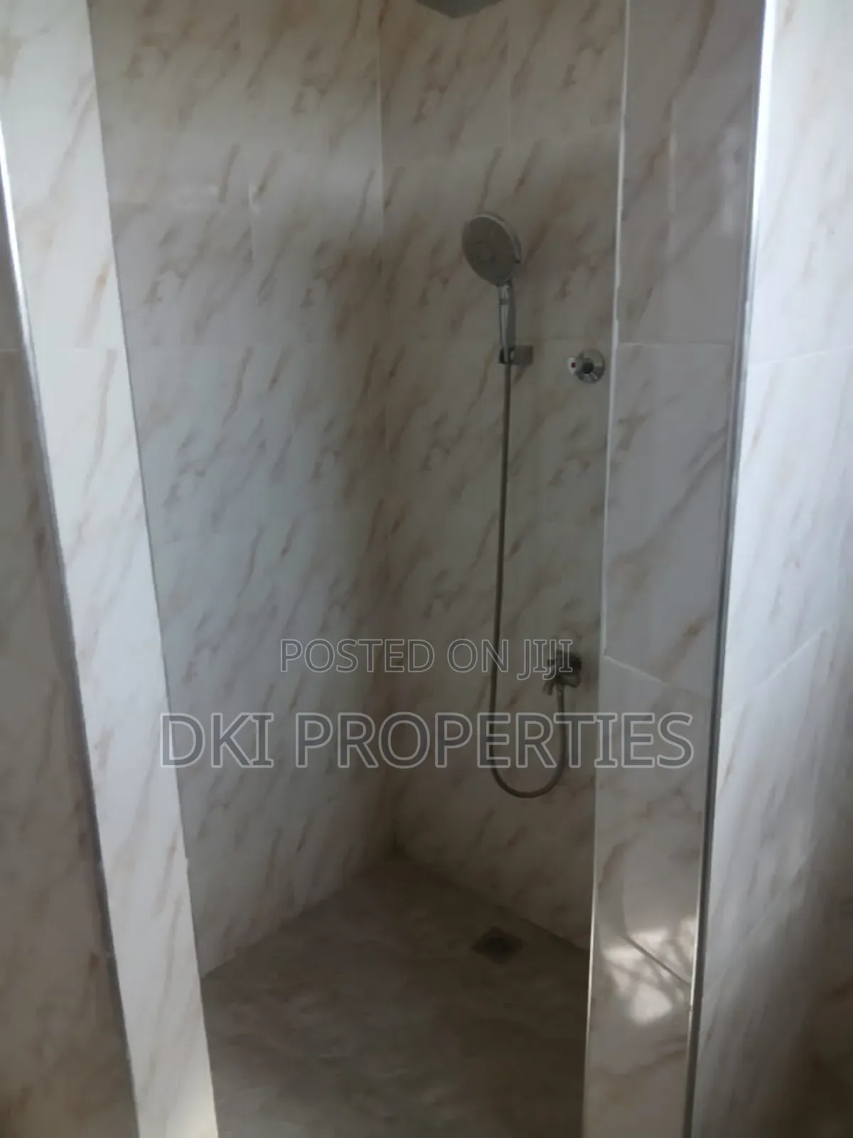 1bdrm Apartment in Dki Properties, Oyibi for rent