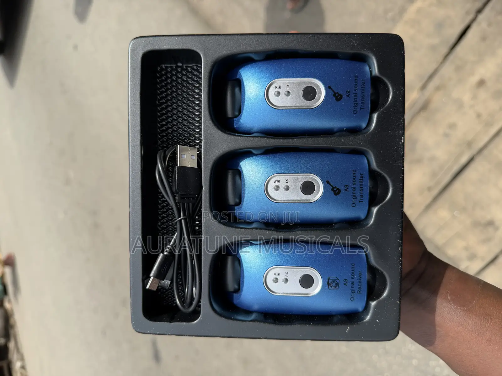 Wireless Guitar Transmitter and Receiver, Guitar