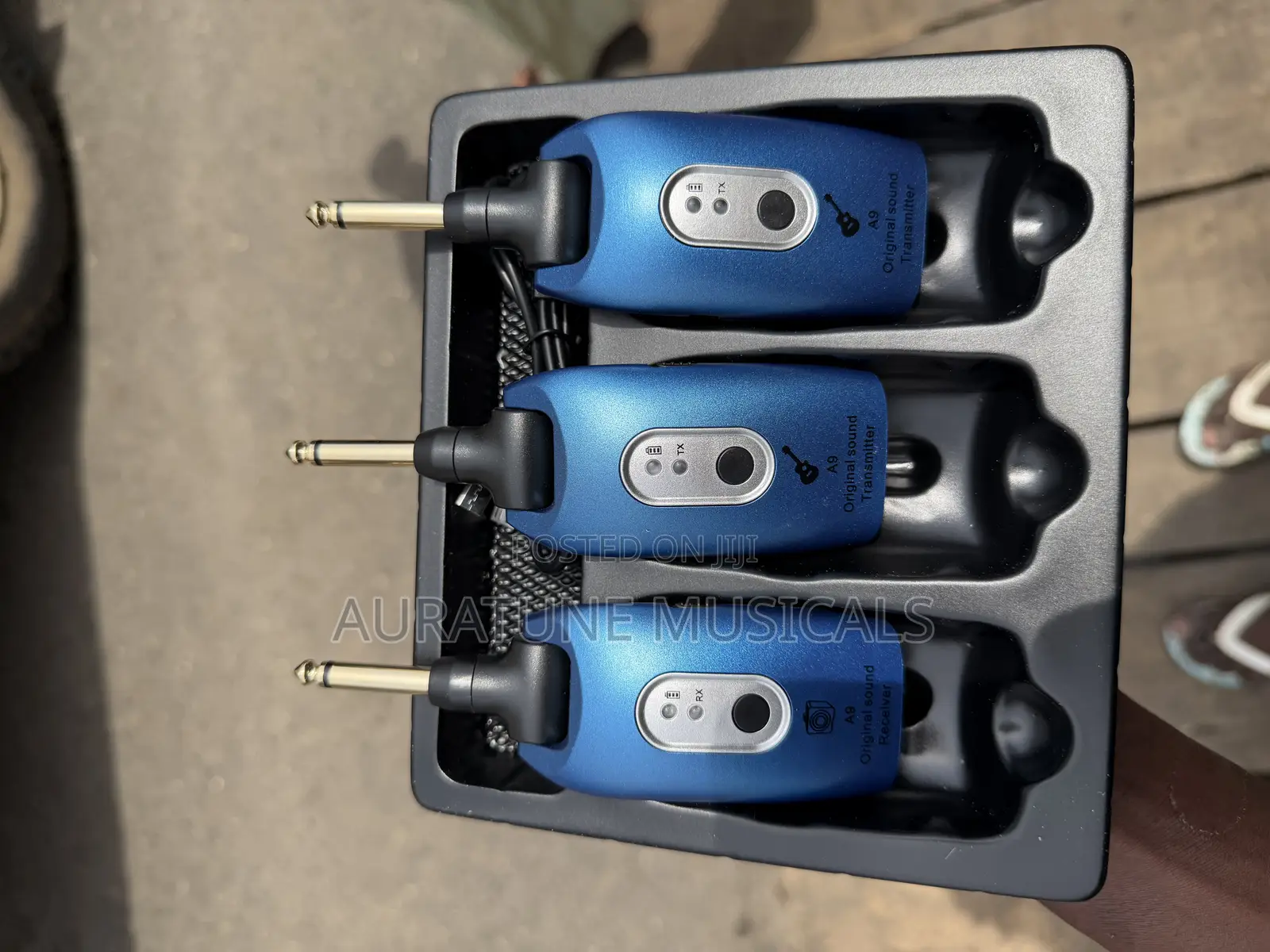 Wireless Guitar Transmitter and Receiver, Guitar