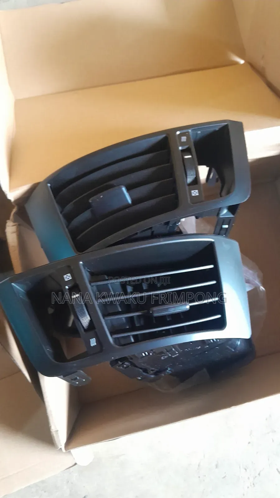 Toyota Land Cruiser 08 To 2012 Ac Vents (Complete) Available