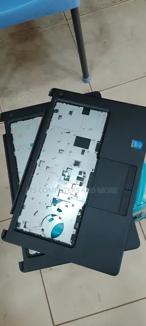 Dell E5450 Palmrest