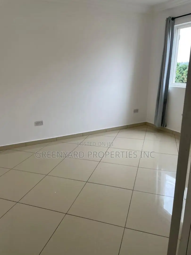 3bdrm Apartment in Shiashie, East Legon for sale