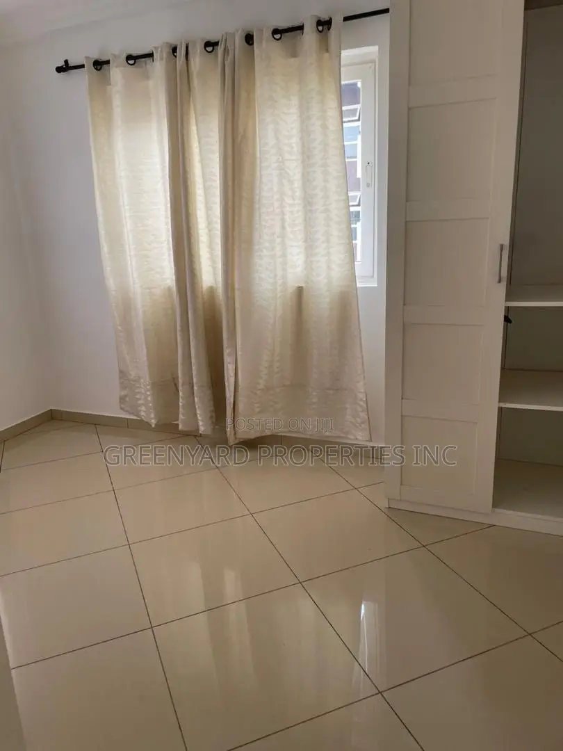 3bdrm Apartment in Shiashie, East Legon for sale