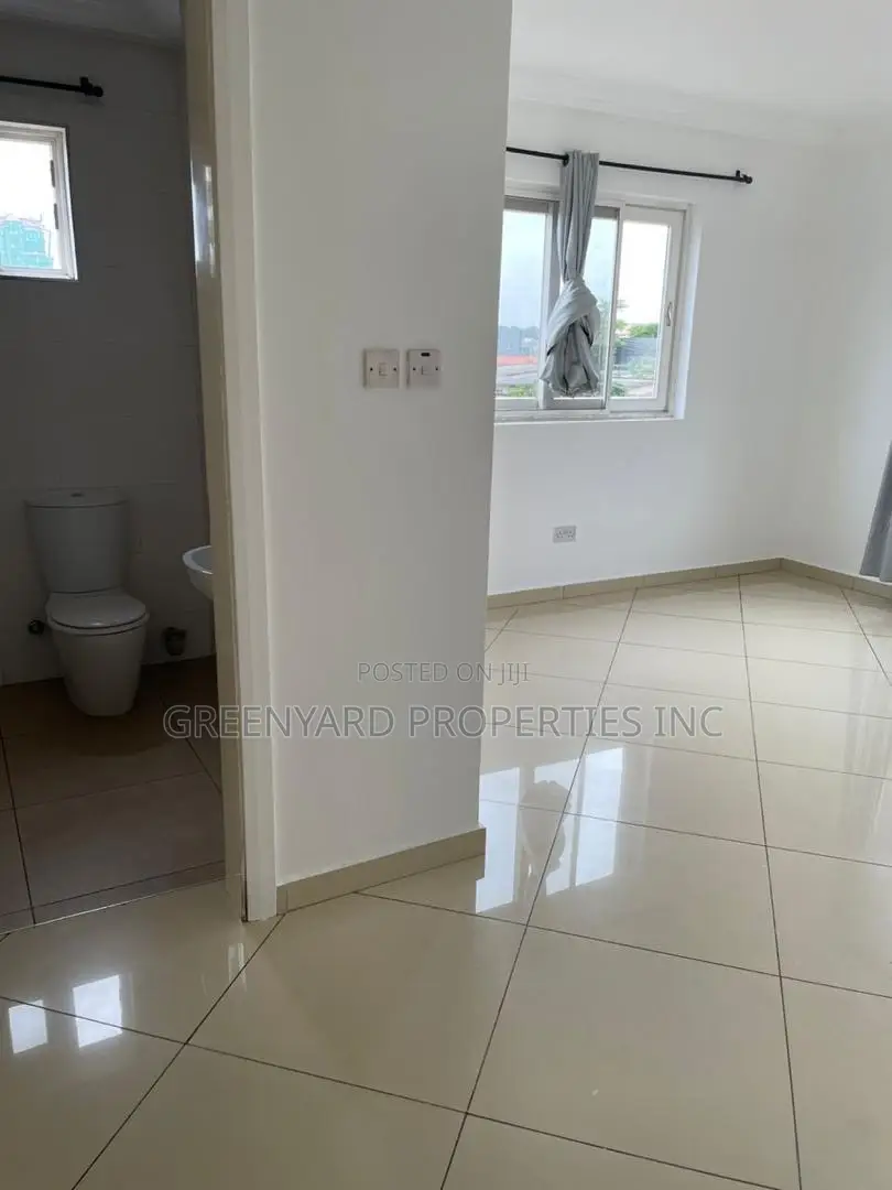 3bdrm Apartment in Shiashie, East Legon for sale