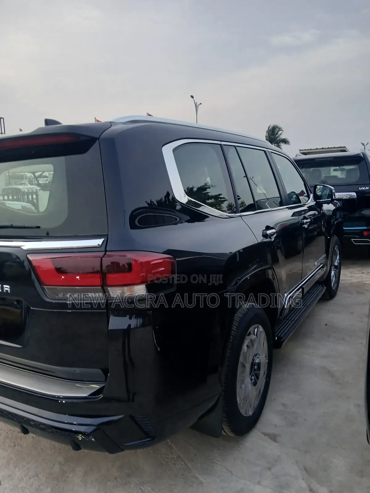 New Toyota Land Cruiser LC300 2025 Black