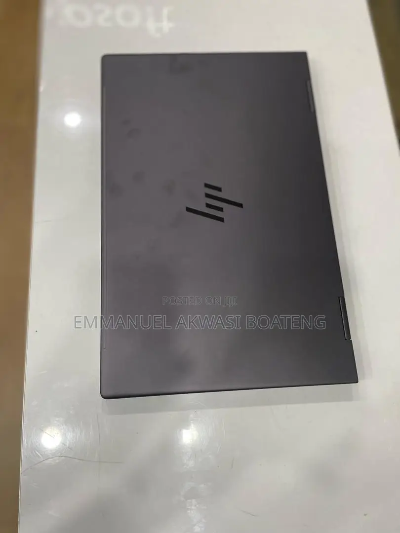 New Laptop HP Envy 15 8GB AMD Ryzen 5 SSD 256GB