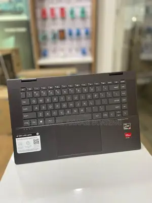 New Laptop HP Envy 15 8GB AMD Ryzen 5 SSD 256GB