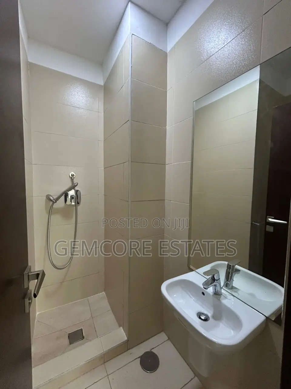 3bdrm Apartment in Cantoments, Cantonments for rent